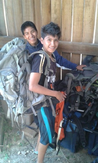 Jhasmani and Josue helping with gear.  I had a whole army of volunteers at my disposal for set up and break down of camp.